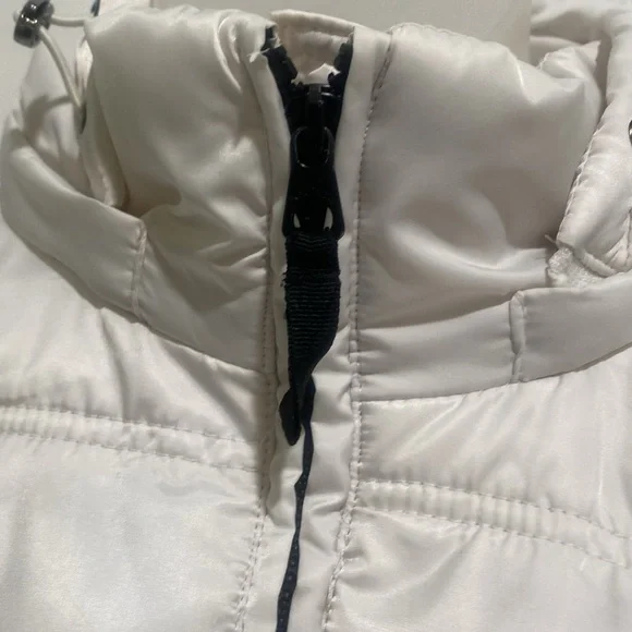 Nautica Women's White Puffer Jacket - Picture 7 of 12